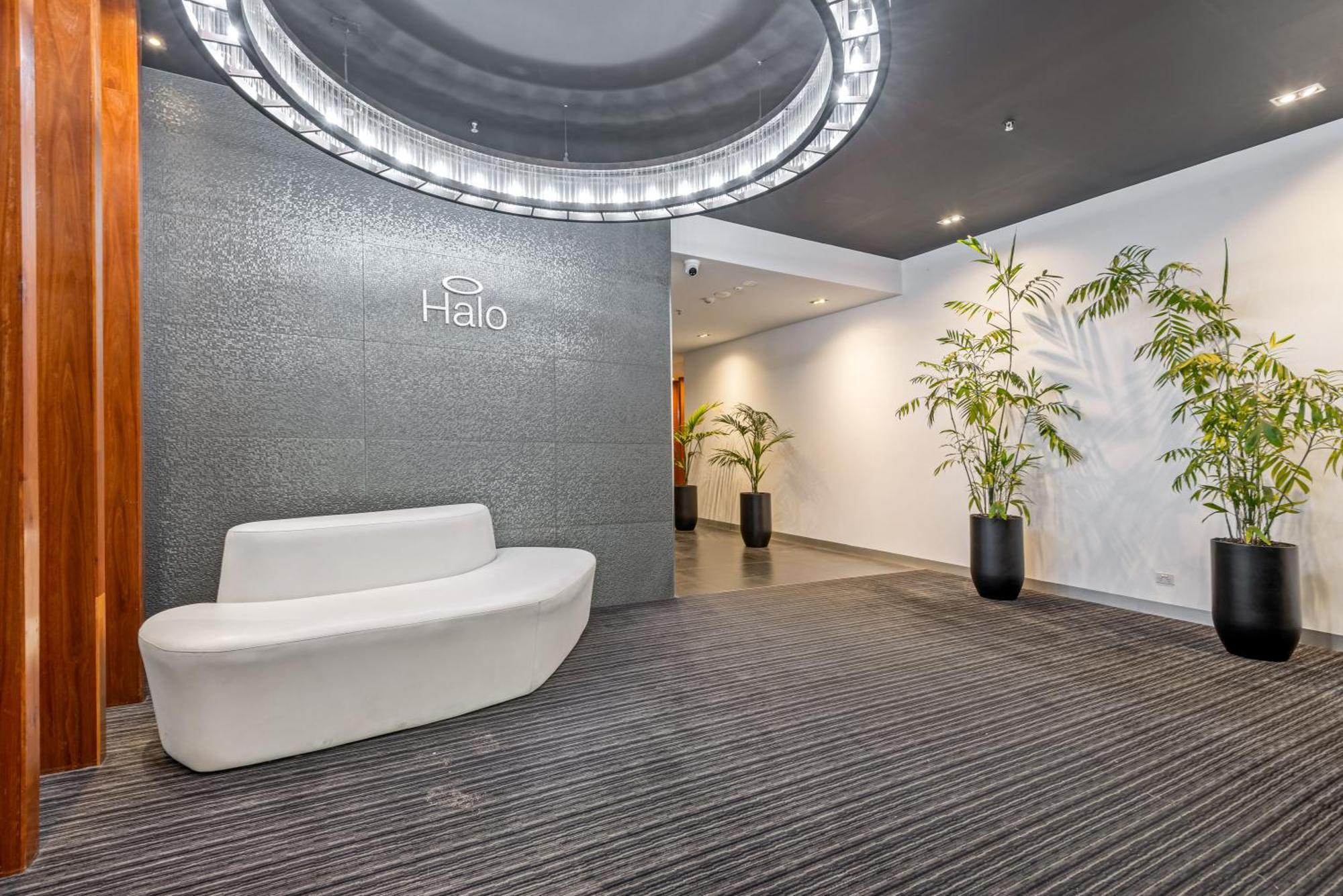 Complete Host Halo Apartments Μελβούρνη Εξωτερικό φωτογραφία