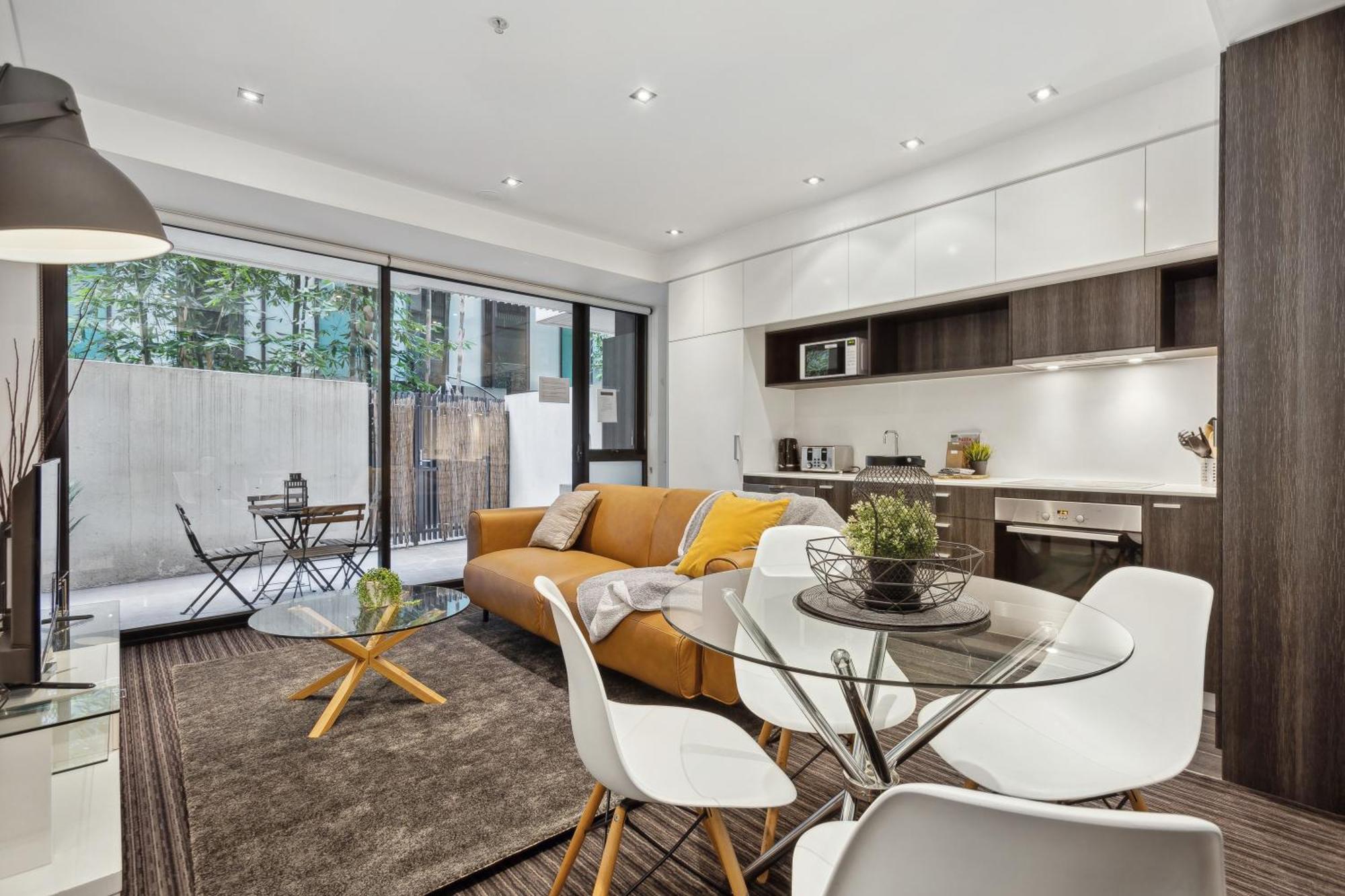 Complete Host Halo Apartments Μελβούρνη Δωμάτιο φωτογραφία