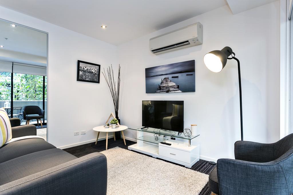 Complete Host Halo Apartments Μελβούρνη Δωμάτιο φωτογραφία